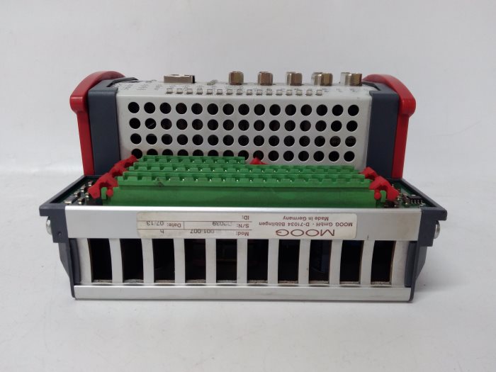 D136-001-007 MOOG 4 D136-001-007 MOOG