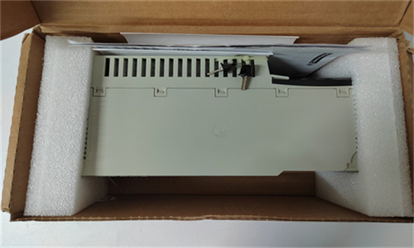 140CRA93100 SCHNEIDER 4 140CRA93100 SCHNEIDER - Image 4